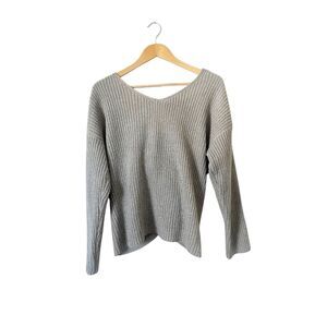 ASTR the Label Gray‎ Knit Long Sleeve Pullover V- Neck Sweater Size Large